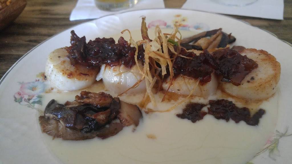 Hamilton Inn | restaurant | 4480 E Lake Rd, Hamilton, NY 13346, USA | 3152282125 OR +1 315-228-2125