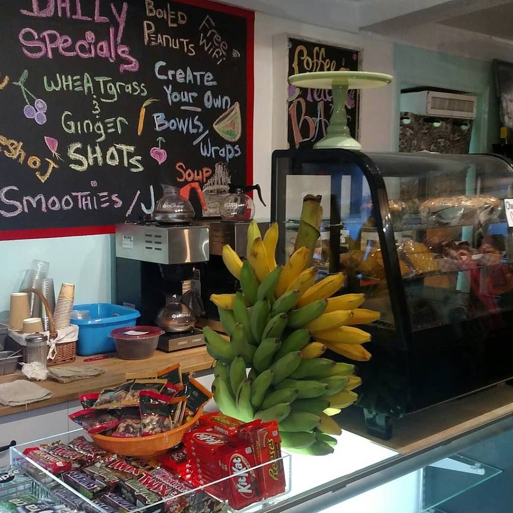 Java Juice Bar and Cafe @ Studio 205 | restaurant | 205 N Federal Hwy, Lake Worth, FL 33460, USA | 5615335272 OR +1 561-533-5272