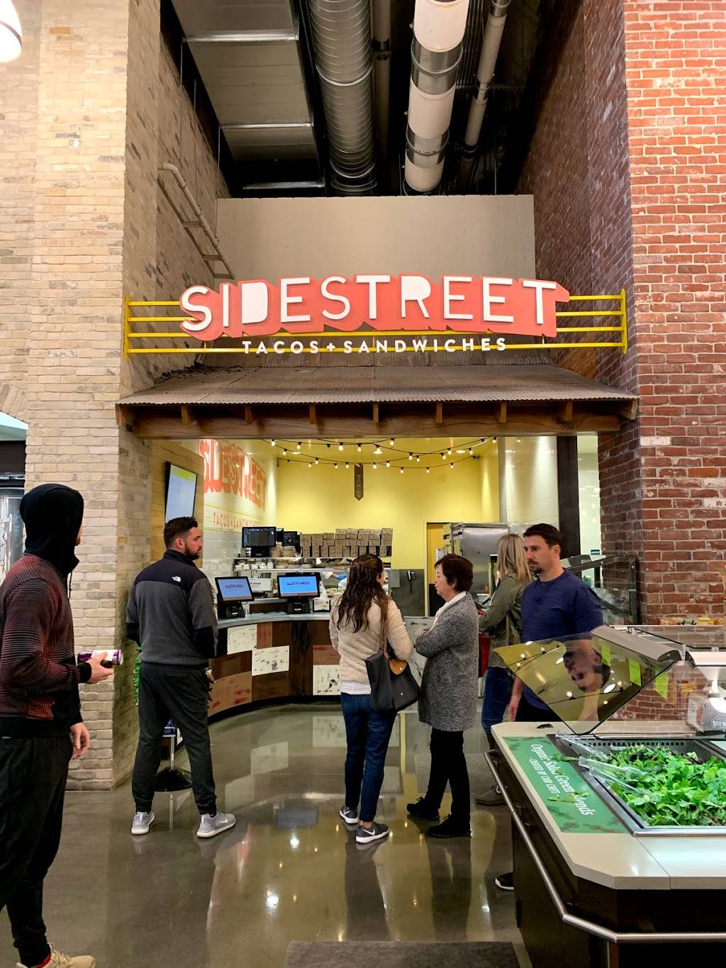 Side Street | restaurant | 1700 Post Oak Blvd, Houston, TX 77056, USA | 7133460537 OR +1 713-346-0537