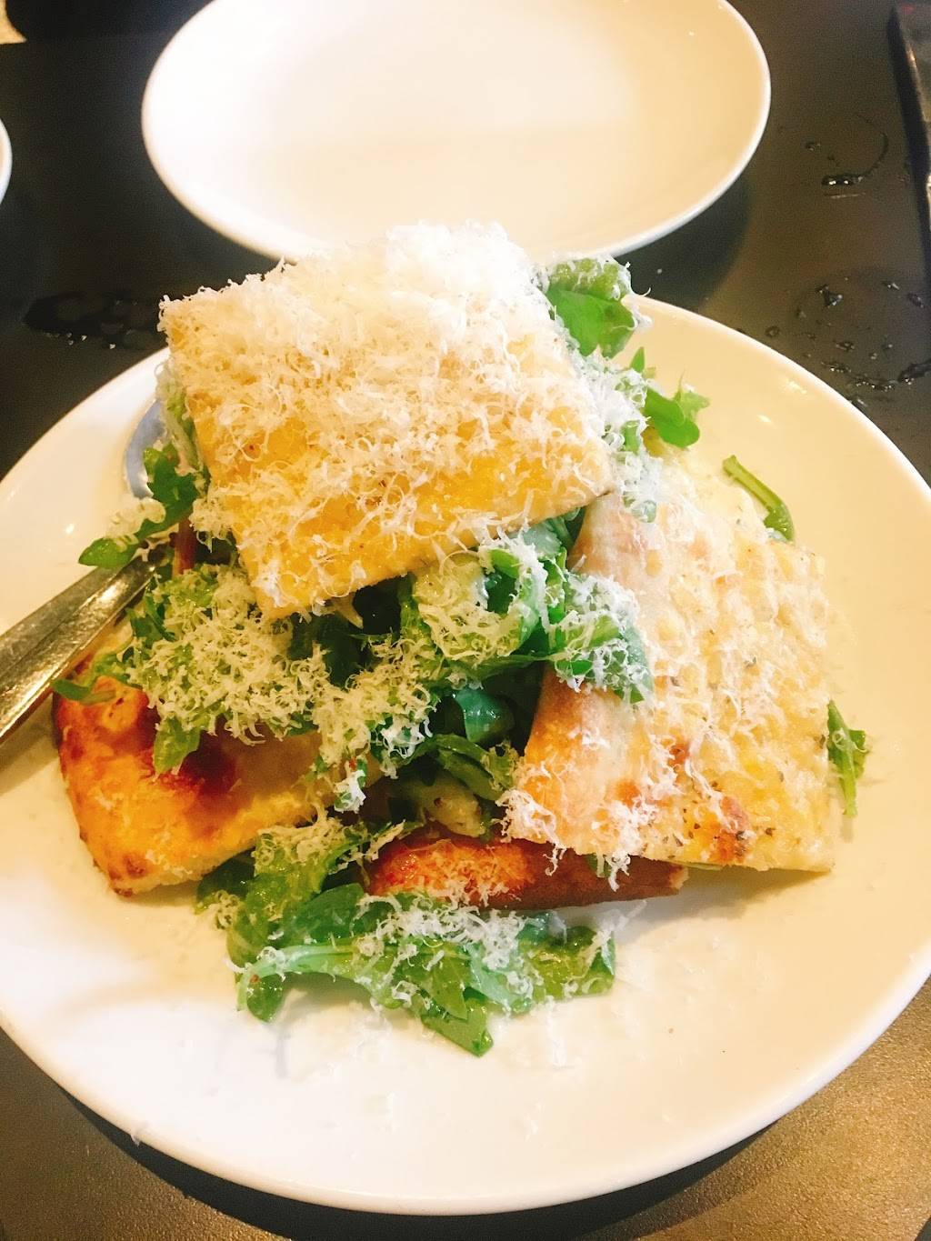 Tarry Lodge | restaurant | 278 Park St, New Haven, CT 06511, USA | 2036720765 OR +1 203-672-0765