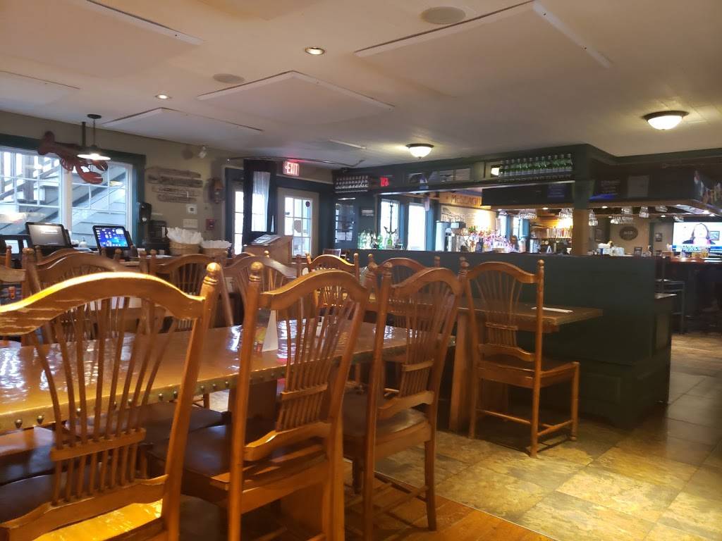 McSeagull’s Restaurant | restaurant | 14 Wharf St, Boothbay Harbor, ME 04538, USA | 2076335900 OR +1 207-633-5900