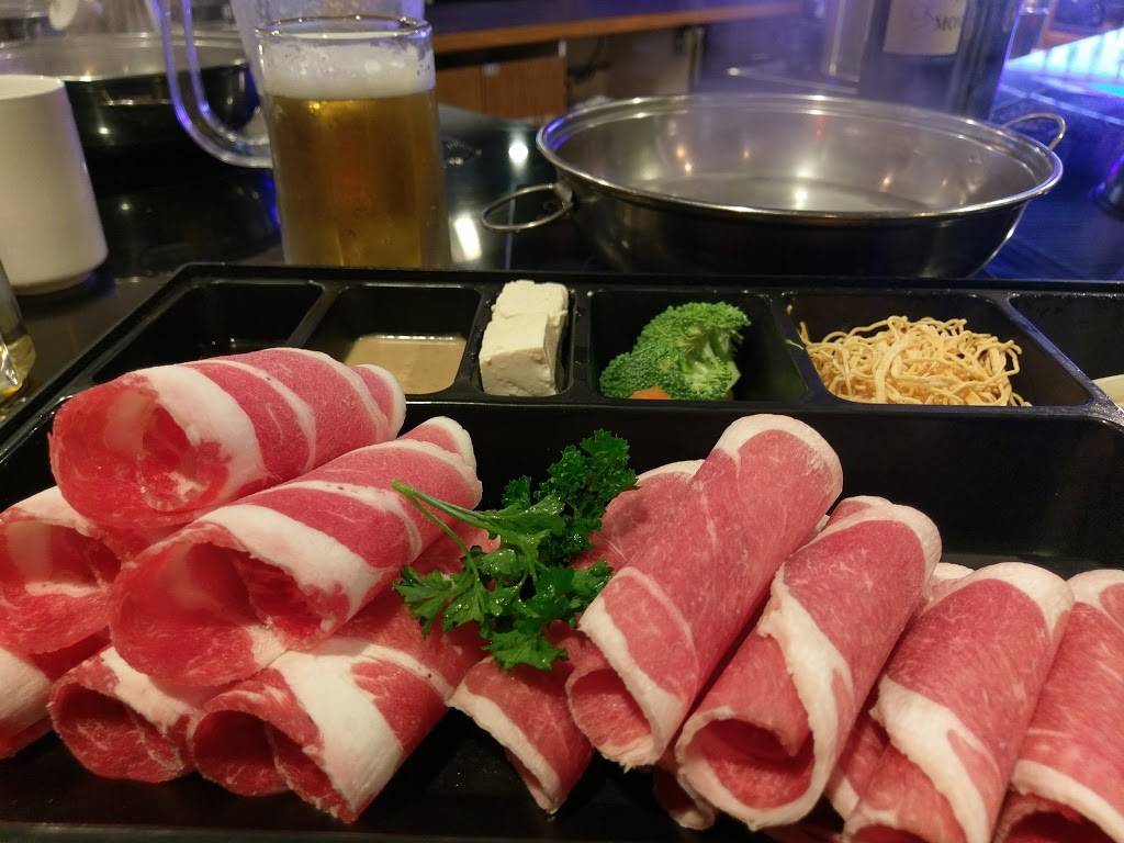 Slice Shabu | restaurant | 225 N Harbor Blvd, Fullerton, CA 92832, USA | 7148791510 OR +1 714-879-1510