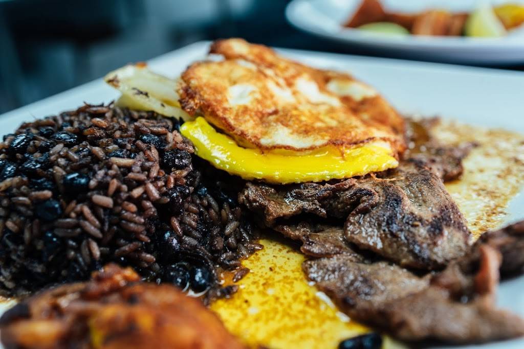 The Latin Pig | restaurant | 3131 Custer Rd #165, Plano, TX 75075, USA | 9729859760 OR +1 972-985-9760