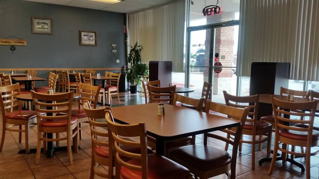 The Burger House | restaurant | 8751 S Texas 6, Houston, TX 77083, USA | 2819330054 OR +1 281-933-0054