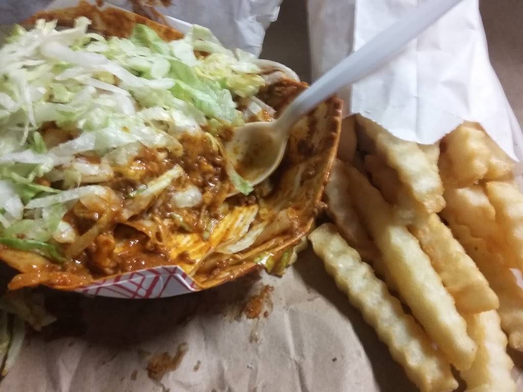 Chuck Wagon | restaurant | 1203 Academy Ave, Sanger, CA 93657, USA | 5598753889 OR +1 559-875-3889