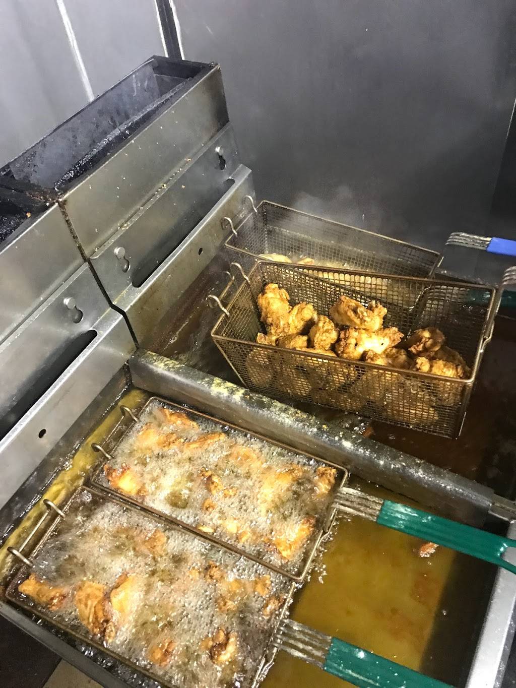 Hartford Pizzeria | meal delivery | 469 Hartford Ave, Providence, RI 02909, USA | 4014536666 OR +1 401-453-6666