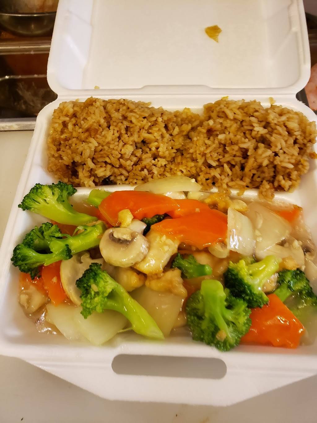 Buffalo China | restaurant | 461 Moreland Ave SE, Atlanta, GA 30316, USA | 4046228888 OR +1 404-622-8888