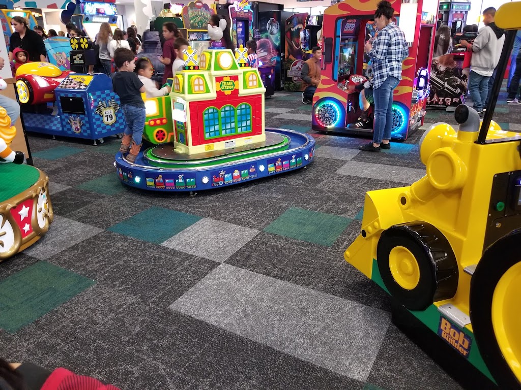 Chuck E. Cheese | restaurant | 6340 W Rio Grande Ave, Kennewick, WA 99336, USA | 5097358346 OR +1 509-735-8346