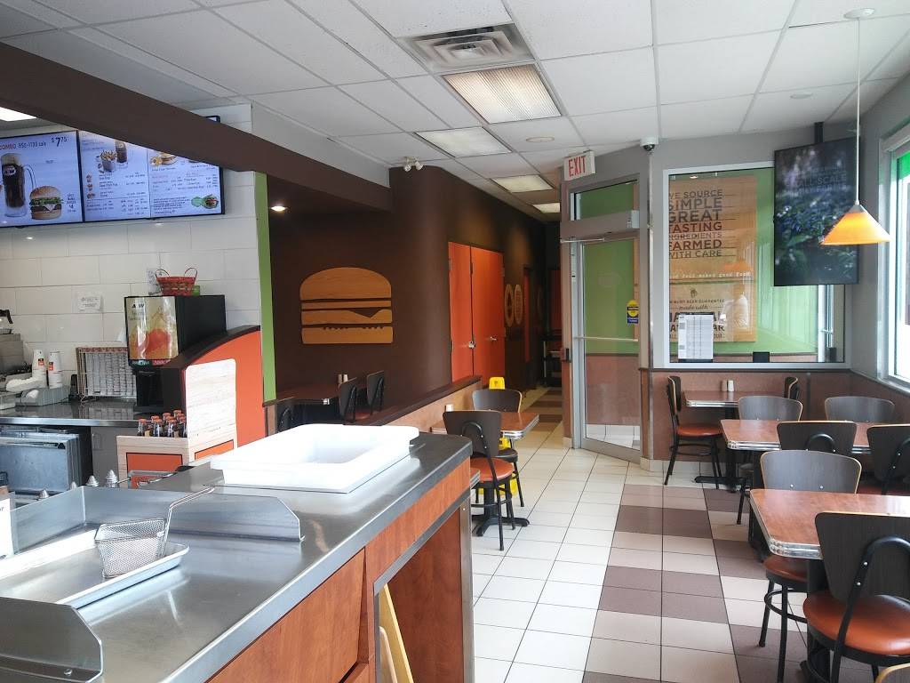 A&W Canada | restaurant | 451 Norwich Ave, Woodstock, ON N4S 3W4, Canada | 5192902075 OR +1 519-290-2075