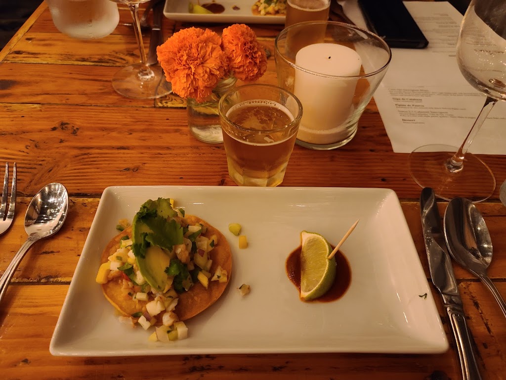 Balvinas Mexican Kitchen | restaurant | 24291 Avenida De La Carlota, Laguna Hills, CA 92653, USA | 9495879418 OR +1 949-587-9418