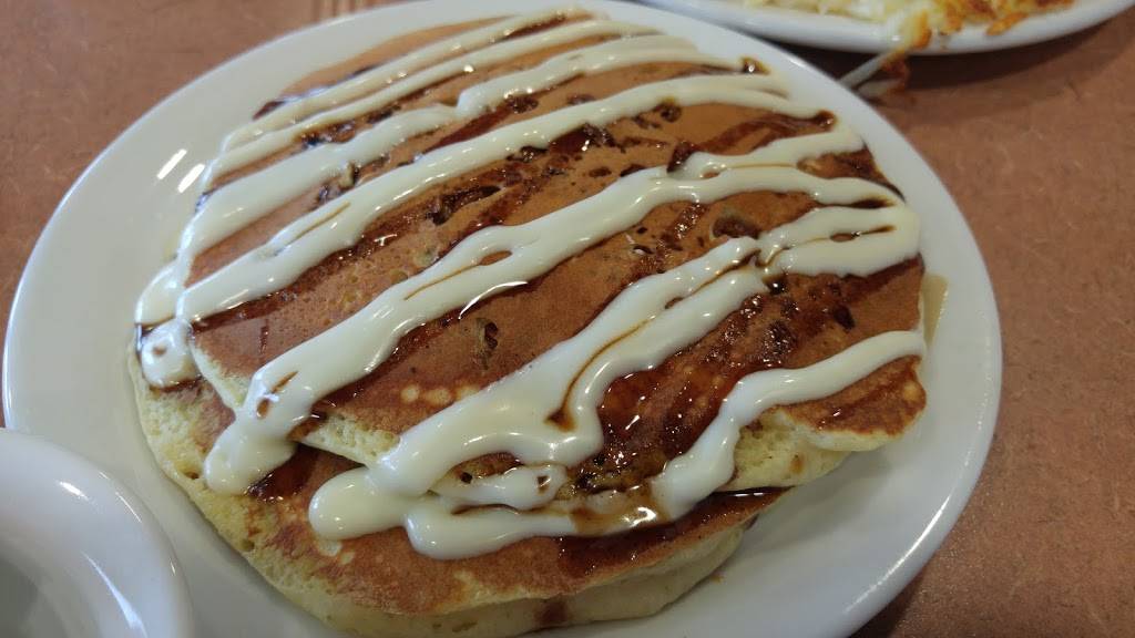 Dennys | restaurant | 973 N Susquehanna Trail, Selinsgrove, PA 17870, USA | 5703746646 OR +1 570-374-6646