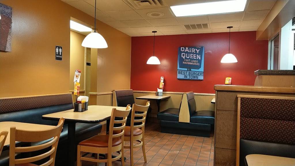 Dairy Queen Grill & Chill | restaurant | 340 S 1st St, Zionsville, IN 46077, USA | 3178733751 OR +1 317-873-3751