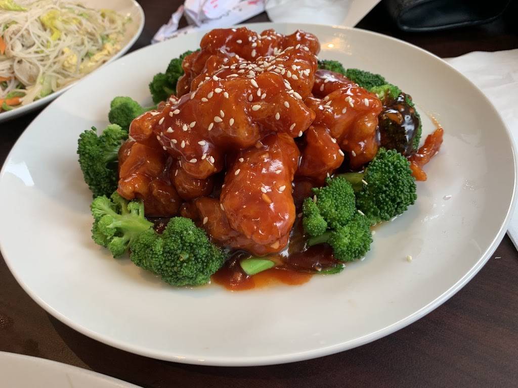 China Taste | restaurant | 3650 Dundas St, Burlington, ON L7M 4B8, Canada | 9053311288 OR +1 905-331-1288