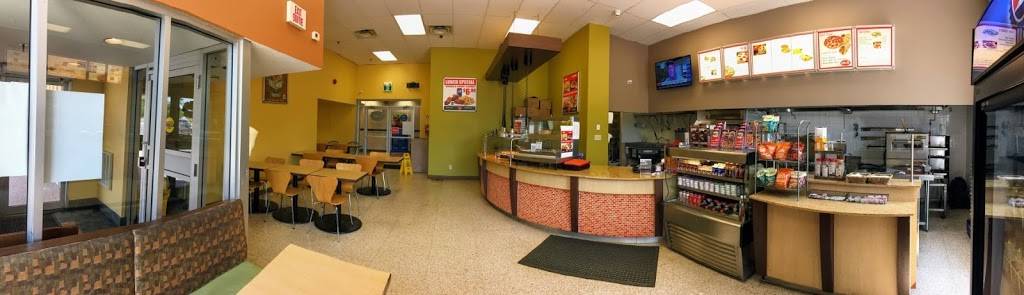 Ravis Pizza & Donair | restaurant | 36 El Alamein Rd W, Borden, ON L0M 1C0, Canada | 7055167777 OR +1 705-516-7777