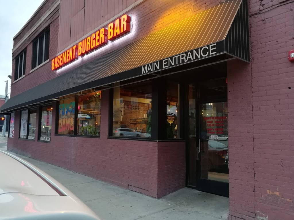 Basement Burger Bar | restaurant | 1326 Brush St, Detroit, MI 48226, USA | 3138183708 OR +1 313-818-3708