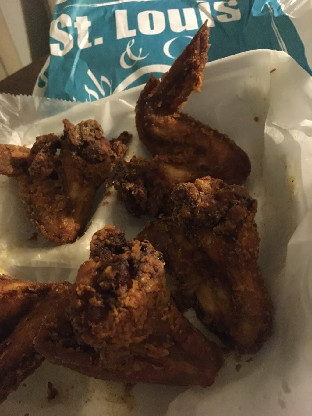 St.Louis Fish & Chicken Grill | restaurant | 10051 Bellefontaine Rd, St. Louis, MO 63137, USA | 3143955555 OR +1 314-395-5555