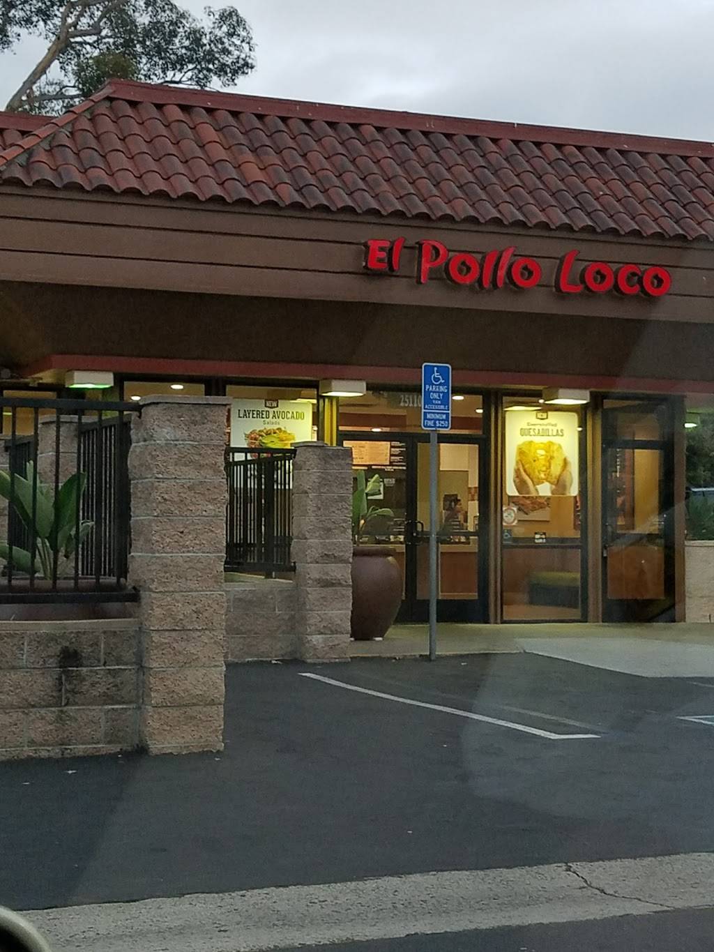 El Pollo Loco | restaurant | 25110 Marguerite Pkwy, Mission Viejo, CA 92692, USA | 9495871592 OR +1 949-587-1592
