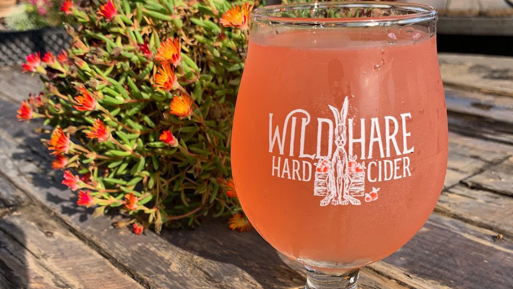 Wild Hare Cider Cabin | restaurant | 106 A South St SE, Leesburg, VA 20175, USA | 7034027956 OR +1 703-402-7956