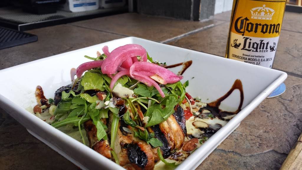 Flatwater | restaurant | 832 E Westfield Blvd, Indianapolis, IN 46220, USA | 3172575466 OR +1 317-257-5466