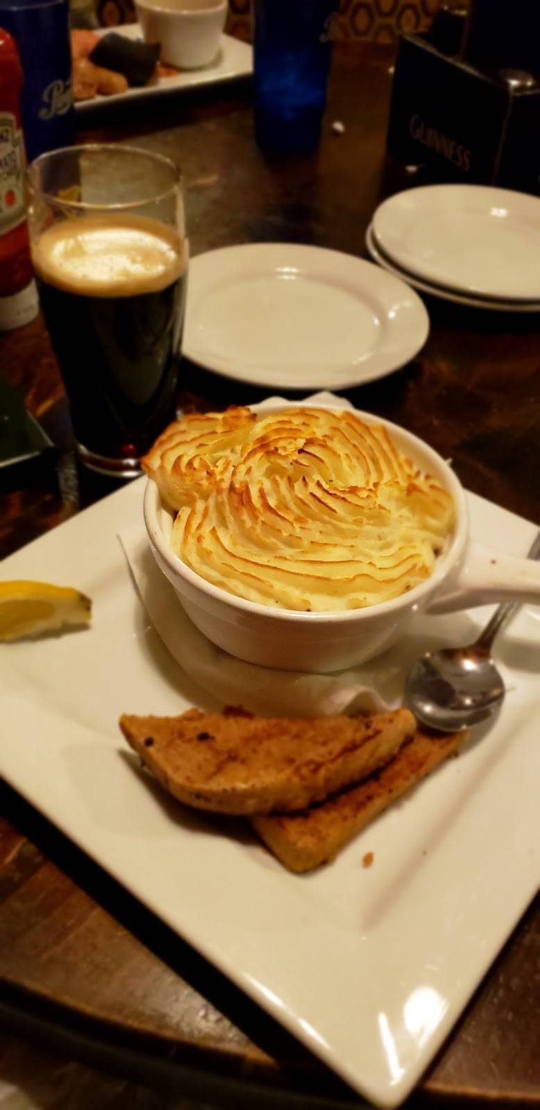 Shindig Irish Restaurant & Pub | restaurant | 464 SW Port St Lucie Blvd, Port St. Lucie, FL 34953, USA | 7727856202 OR +1 772-785-6202