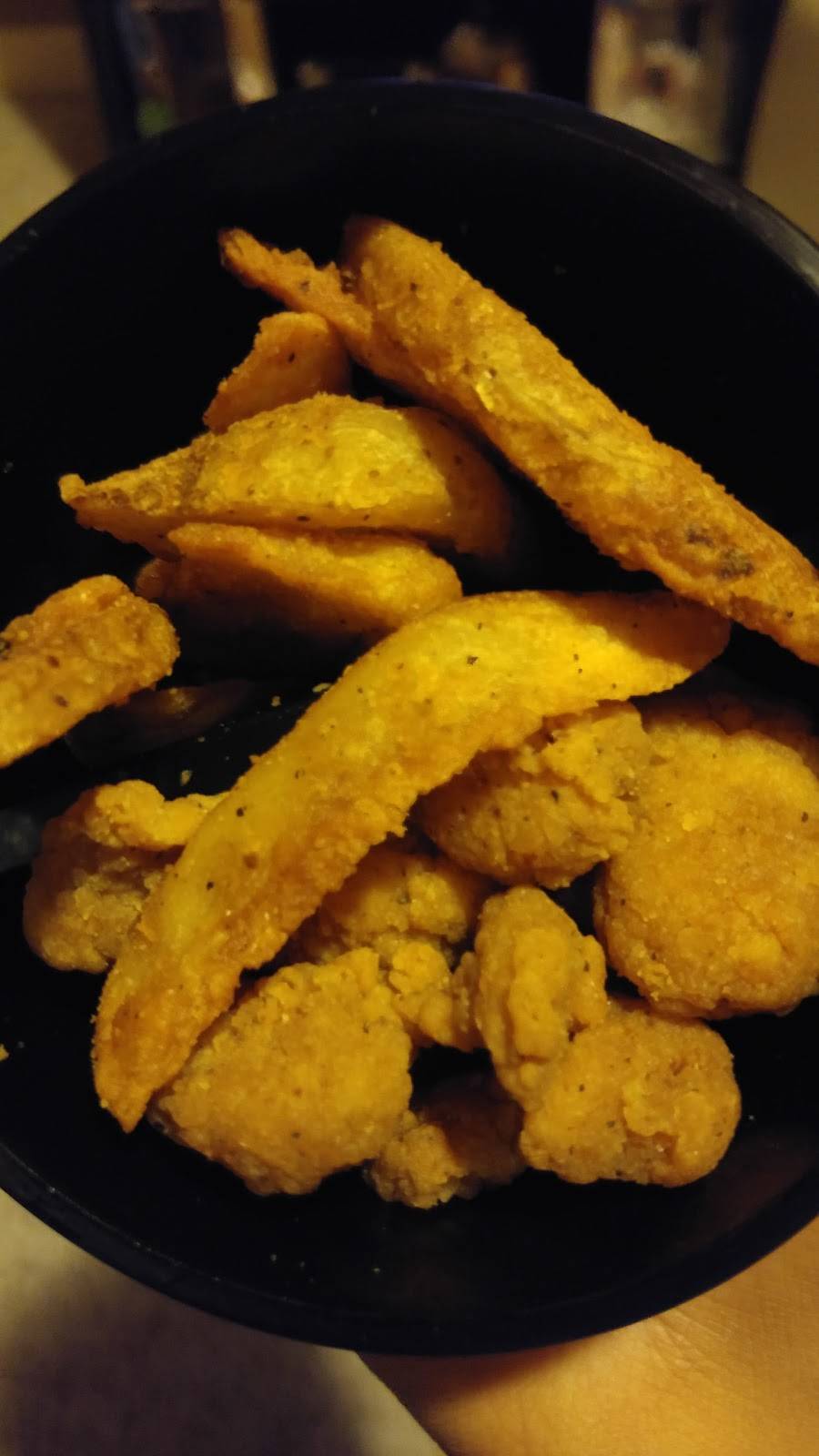 KFC | restaurant | 34330 Groesbeck Hwy, Clinton Twp, MI 48035, USA | 5867921933 OR +1 586-792-1933