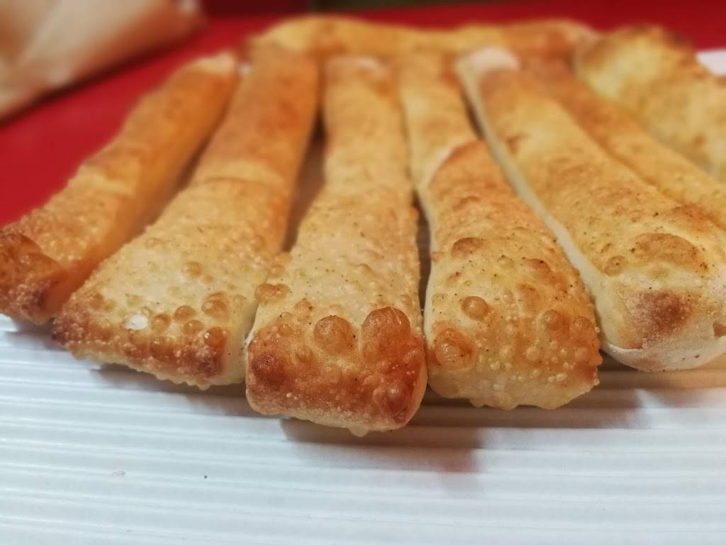 Russells Pizza | restaurant | 136 Lee St N, Wagener, SC 29164, USA | 8035645012 OR +1 803-564-5012