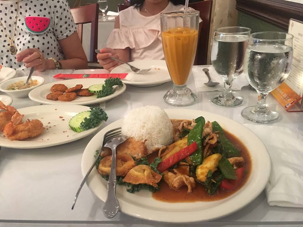 Pad Thai Restaurant | restaurant | 1170 Chapel St, New Haven, CT 06511, USA | 2035620322 OR +1 203-562-0322