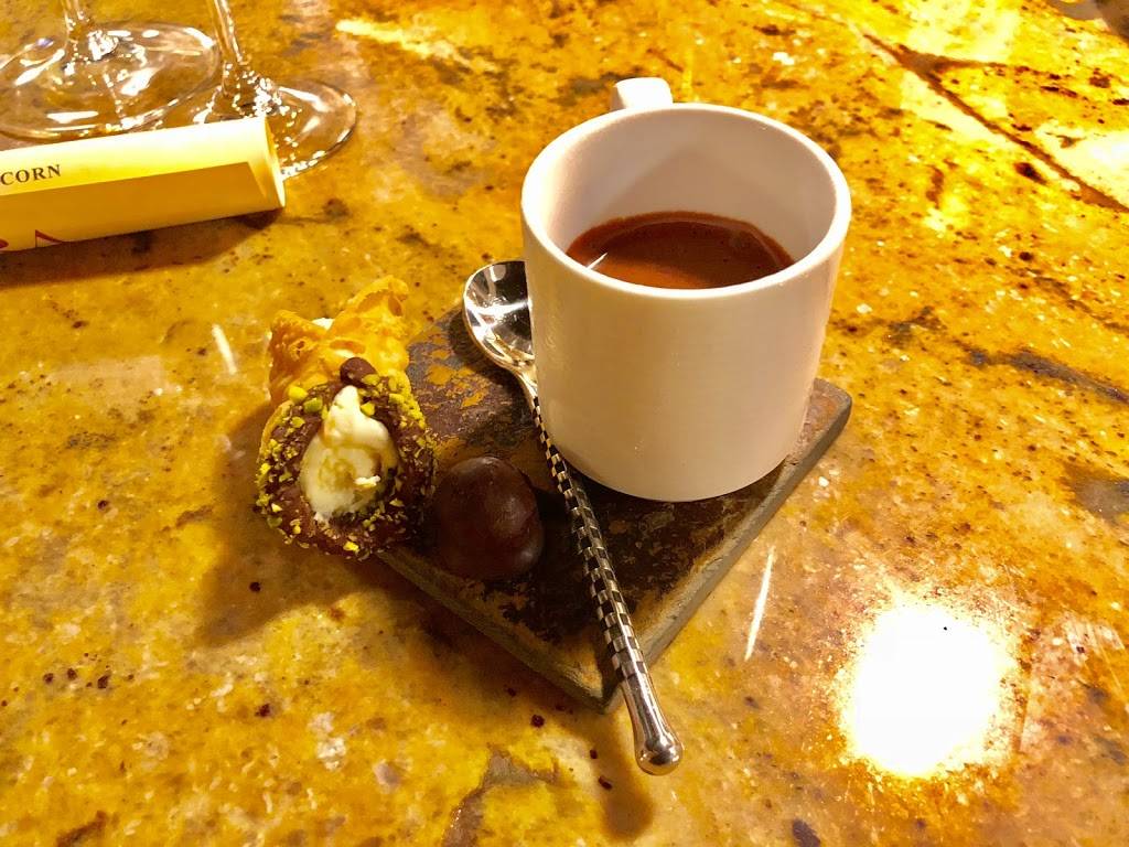 Altura | restaurant | 617 Broadway E, Seattle, WA 98102, USA | 2064026749 OR +1 206-402-6749