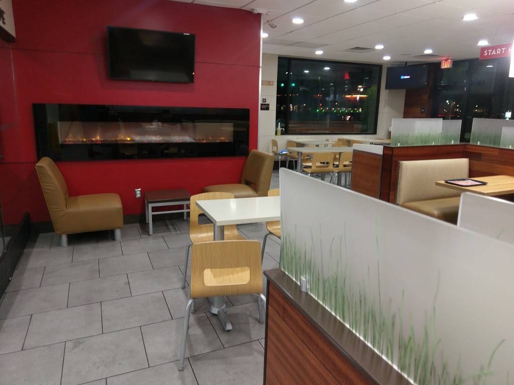 Wendys | restaurant | 10780 Westheimer Rd, Houston, TX 77042, USA | 8325092297 OR +1 832-509-2297