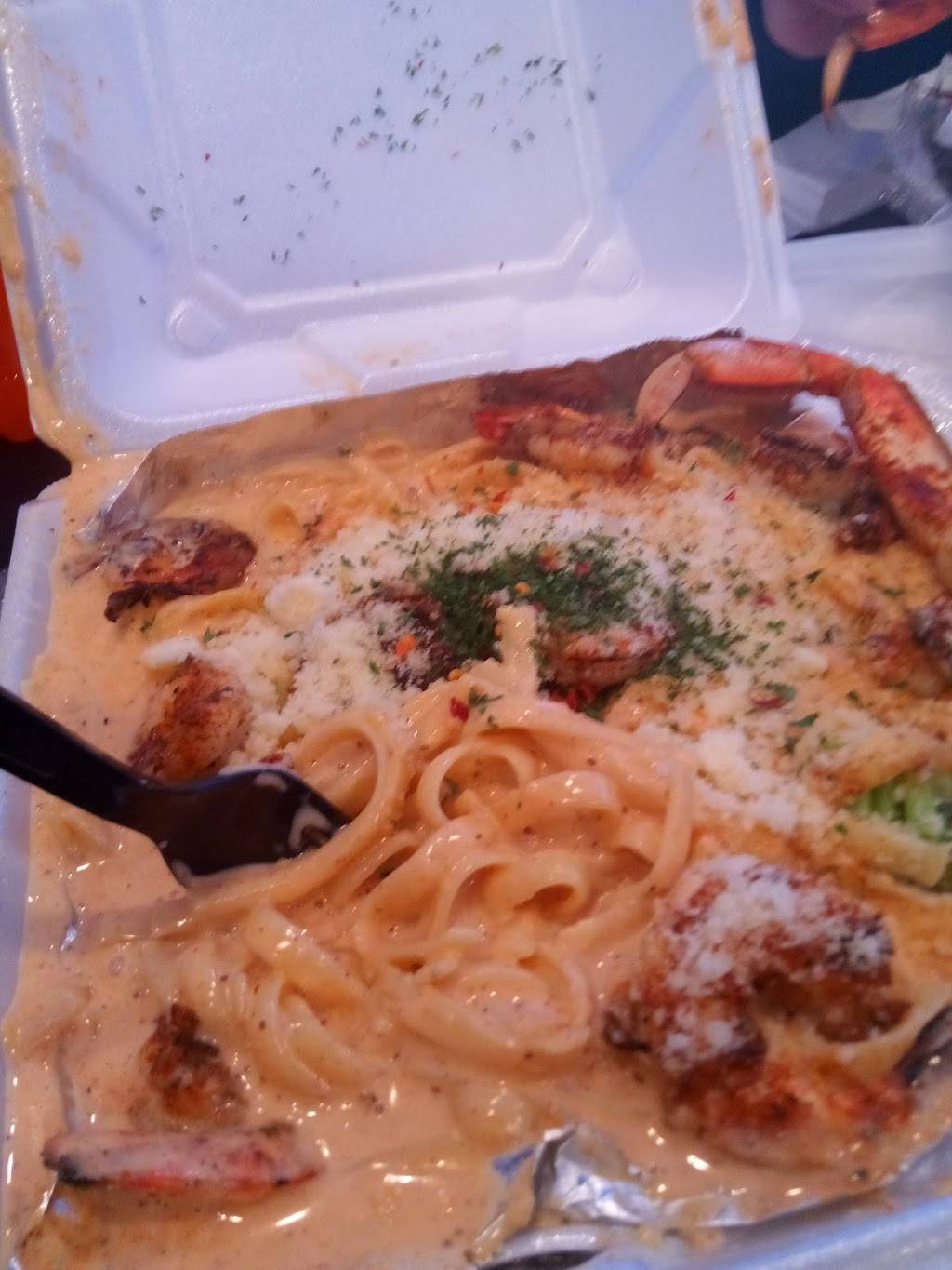 Strictly Seafood | restaurant | 1707 Cecil B. Moore Ave, Philadelphia, PA 19121, USA | 2152323333 OR +1 215-232-3333