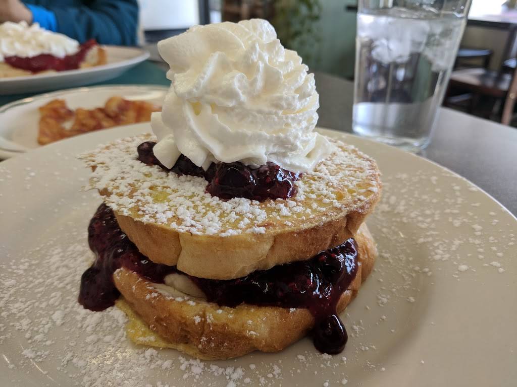 Smakosh Restaurant | restaurant | 1100 Norwich-New London Turnpike, Uncasville, CT 06382, USA | 8608484555 OR +1 860-848-4555