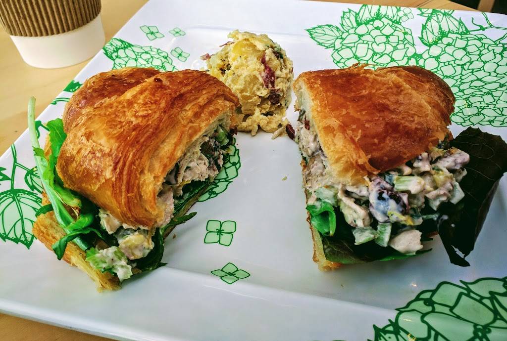 Cafe in the Park | restaurant | 2010 Adams Ln, Sarasota, FL 34237, USA | 9413613032 OR +1 941-361-3032