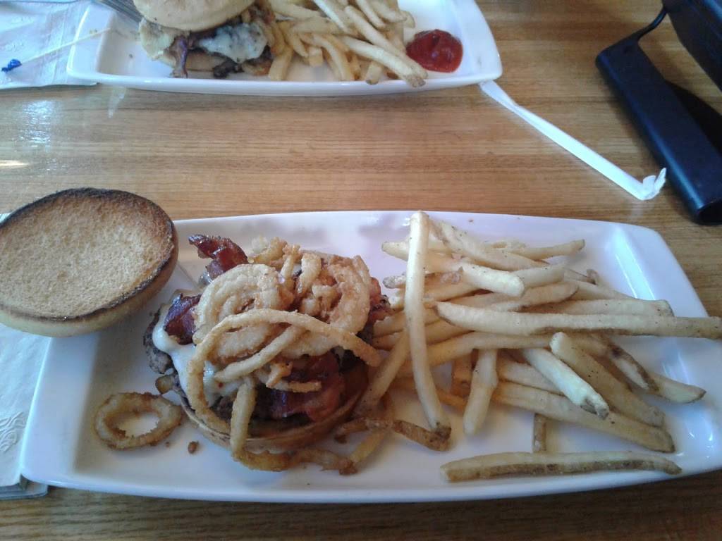 Applebees Grill + Bar | restaurant | 2032 E Baseline Rd, Mesa, AZ 85204, USA | 4805454299 OR +1 480-545-4299