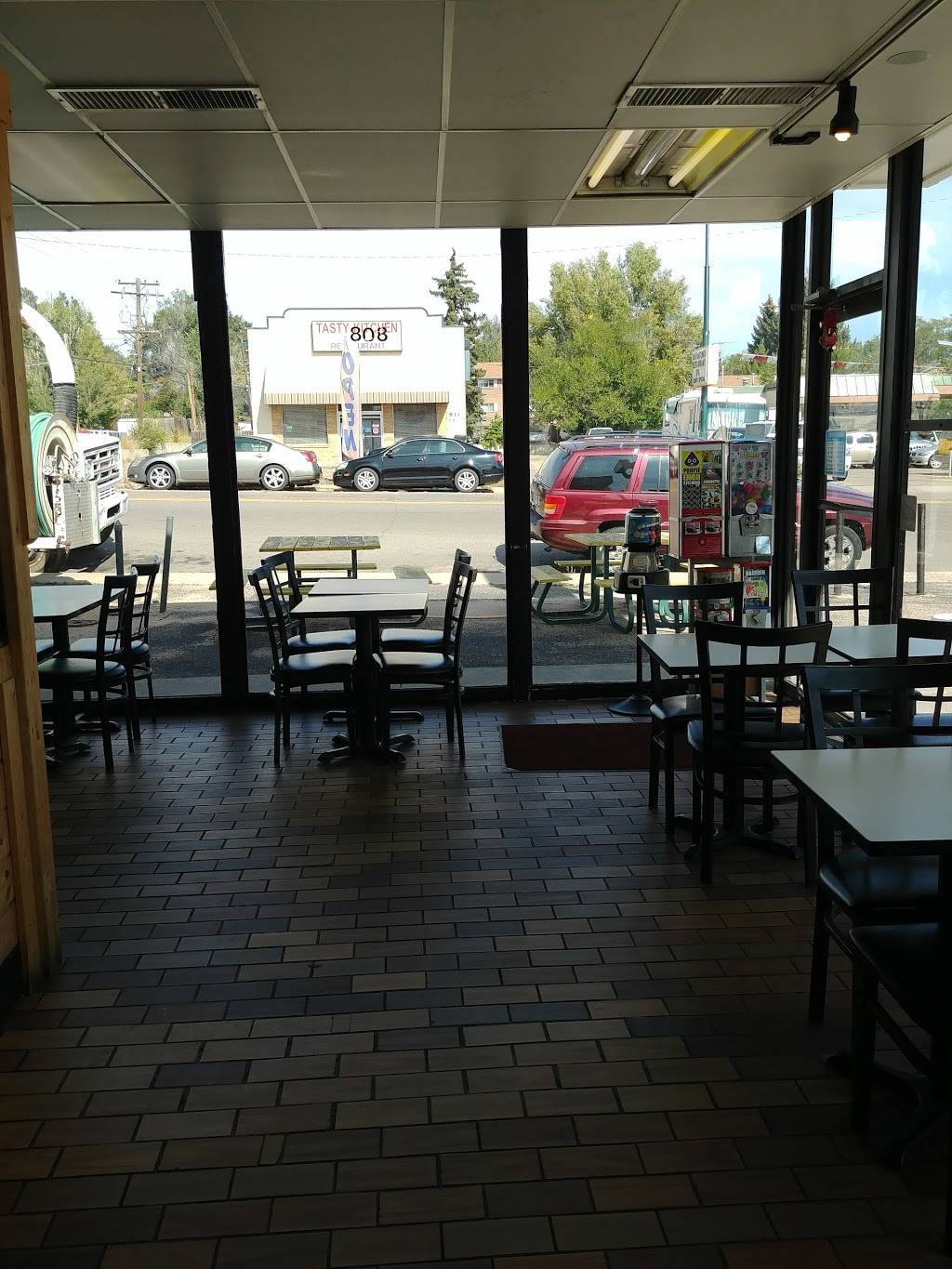 Hiroshi Teriyaki Grill | restaurant | 808 23rd St, Greeley, CO 80631, USA | 9703564454 OR +1 970-356-4454