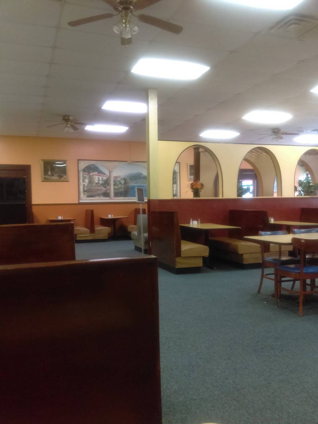 Roma Italian Restaurant | restaurant | 3403 Old Halifax Rd, Halifax, VA 24558, USA | 4345756200 OR +1 434-575-6200