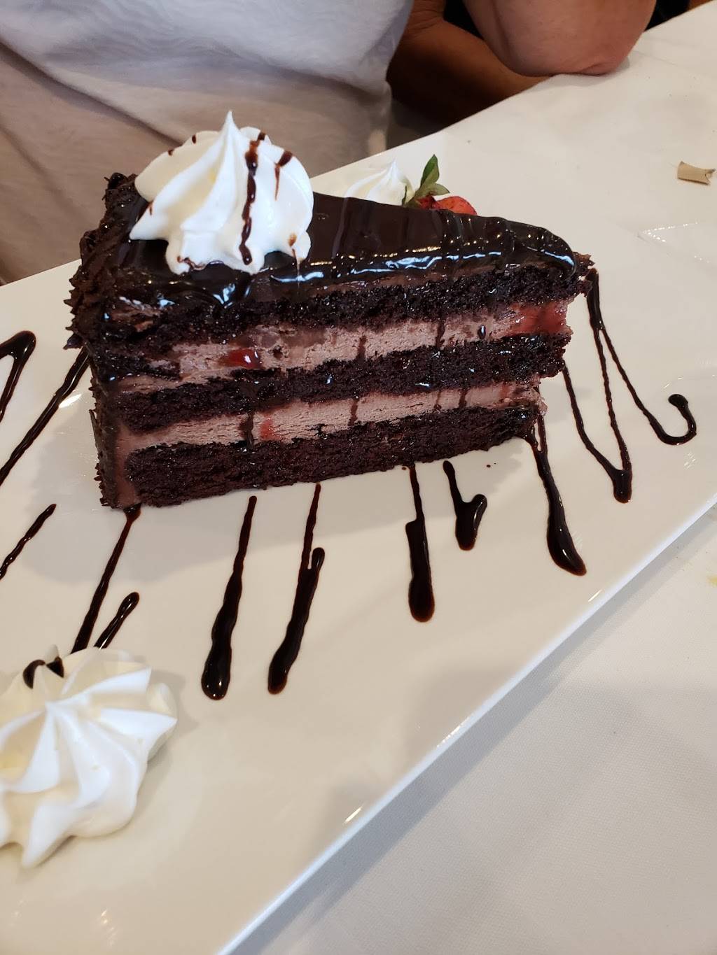 Waypoint Restaurant | restaurant | 400 Old Main Rd, Southold, NY 11971, USA | 6317656373 OR +1 631-765-6373