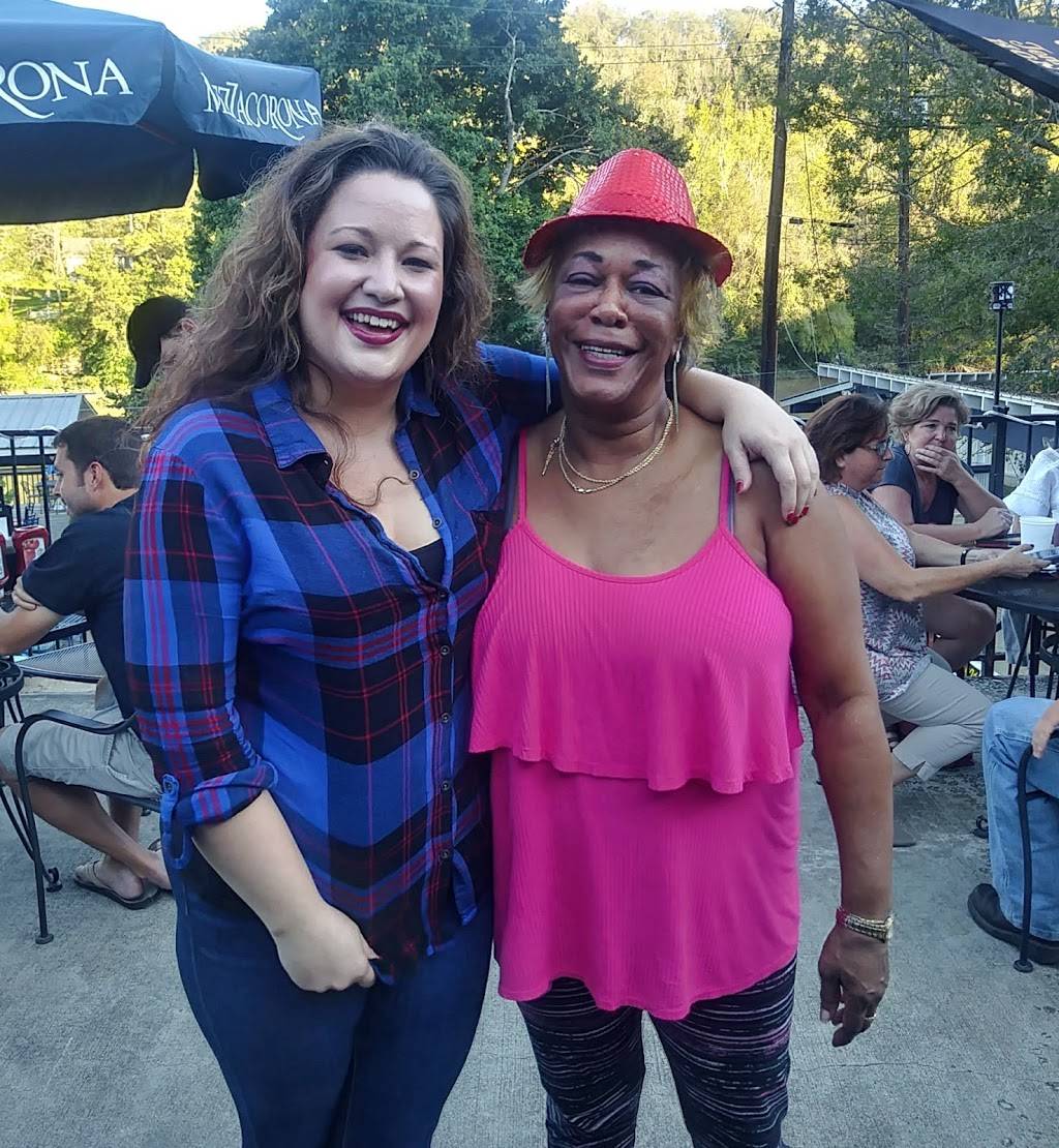 Chinoe Pub | restaurant | Chinoe Center, 1050, Chinoe Rd, Lexington, KY 40502, USA | 8592690557 OR +1 859-269-0557