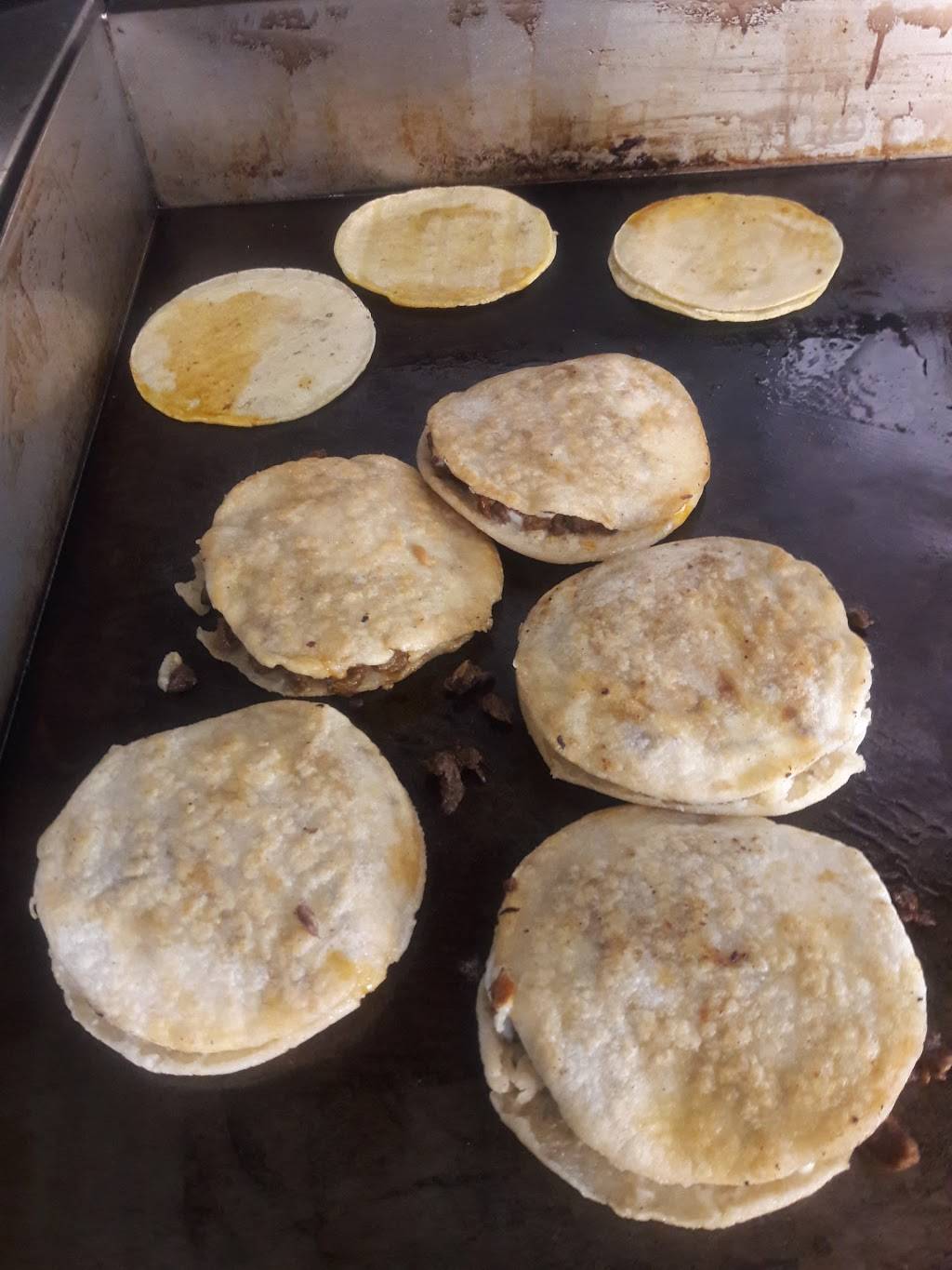 Taqueria Charlie | restaurant | 3727 Broadway St, Houston, TX 77017, USA | 2817639064 OR +1 281-763-9064