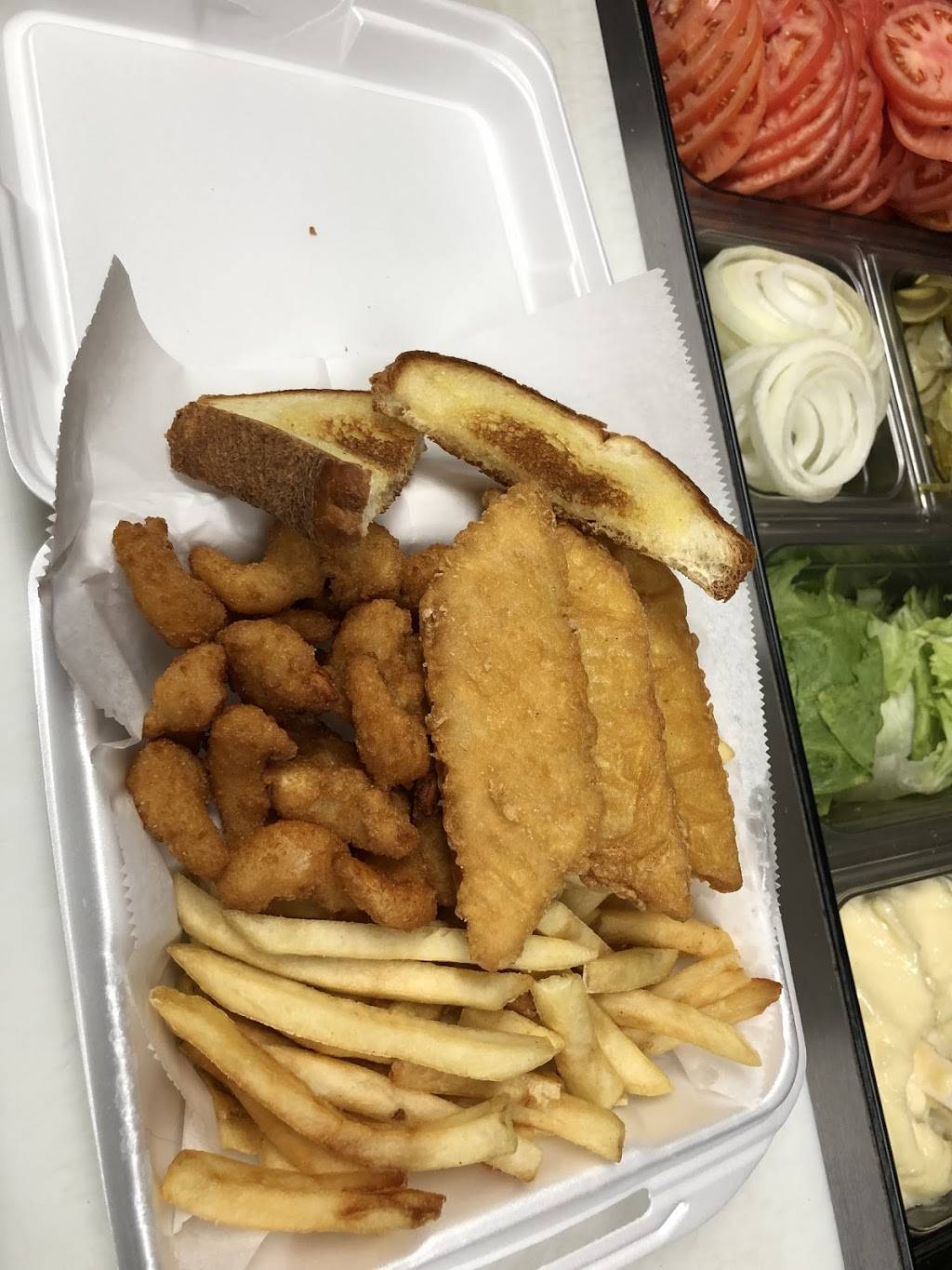 Nevada Coney Island | restaurant | 18000 Ryan Rd, Detroit, MI 48234, USA | 3133665101 OR +1 313-366-5101