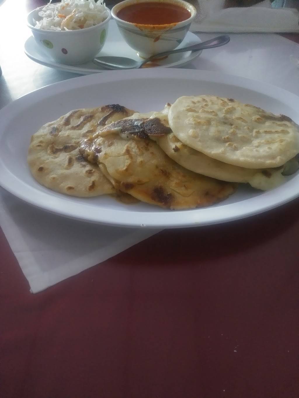 Tipico N.Y. Restaurant | restaurant | 109 N Franklin St, Hempstead, NY 11550, USA | 5164833344 OR +1 516-483-3344