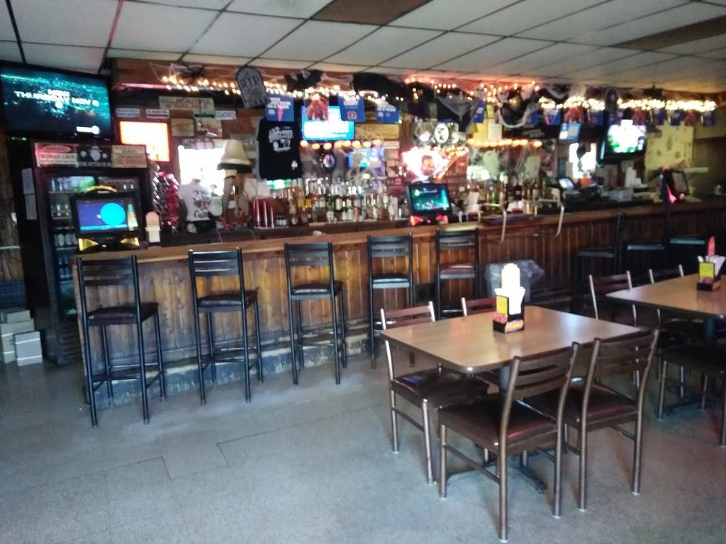 J Ds Bar & Grill | restaurant | 2406 Spring Grove Ave, Cincinnati, OH 45214, USA | 5137216867 OR +1 513-721-6867