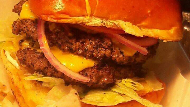 Big Boyz Burgers & More | restaurant | 6130 Madison Ave, Berkeley, MO 63134, USA | 3145286111 OR +1 314-528-6111