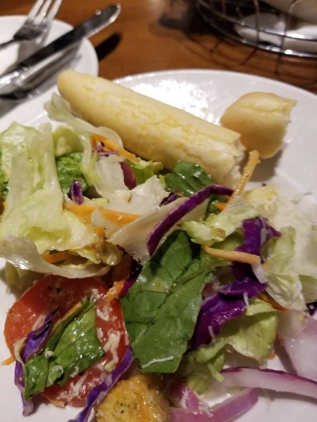 Olive Garden Italian Restaurant | meal takeaway | 4801 W 77th St, Burbank, IL 60459, USA | 7086369555 OR +1 708-636-9555