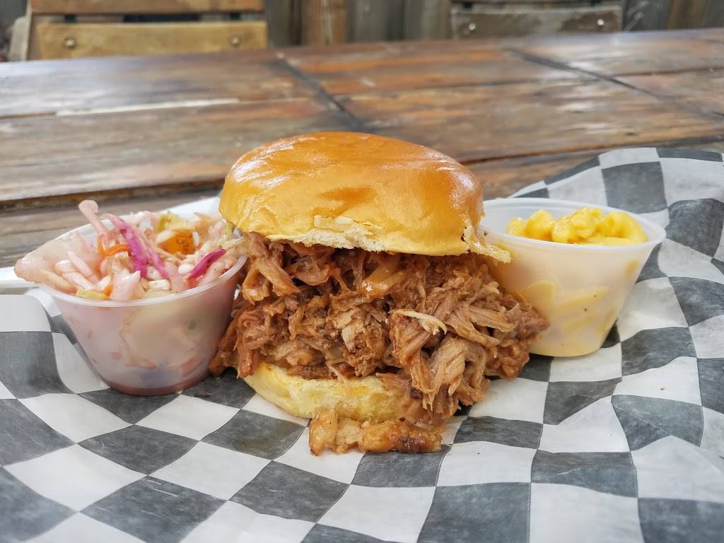 Vino9MARKET | restaurant | 40602 Charles Town Pike, Paeonian Springs, VA 20129, USA | 5408829600 OR +1 540-882-9600