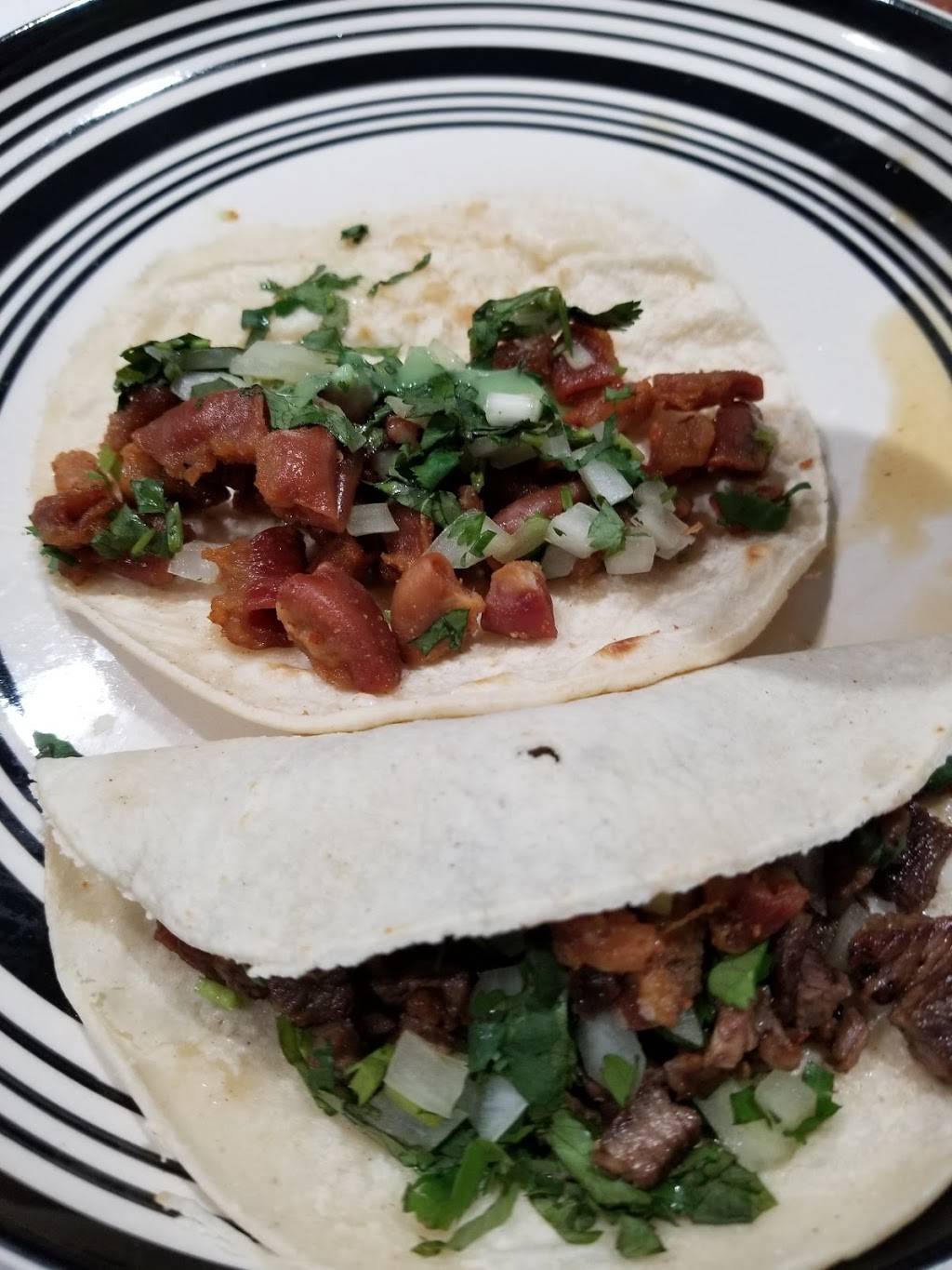 Sinaloa Tacos | restaurant | 2027 N Decatur Blvd, Las Vegas, NV 89108, USA | 7023435472 OR +1 702-343-5472