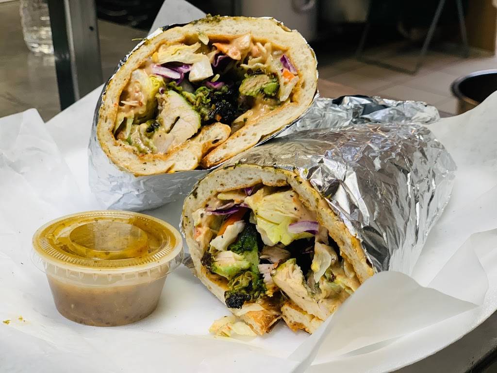 Urwas Pakistani and Indian Cuisine | restaurant | 402 King St N, Waterloo, ON N2J 2Z3, Canada | 5199546600 OR +1 519-954-6600