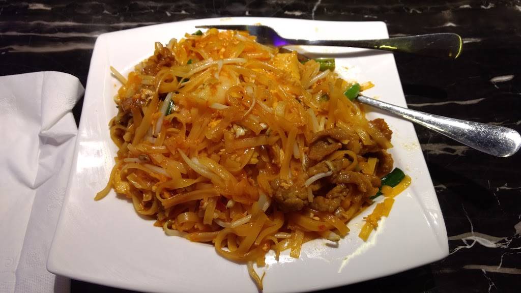 Grand Triple Crown Seafood | restaurant | 5805, 3034 S Halsted St, Chicago, IL 60608, USA | 3125670088 OR +1 312-567-0088