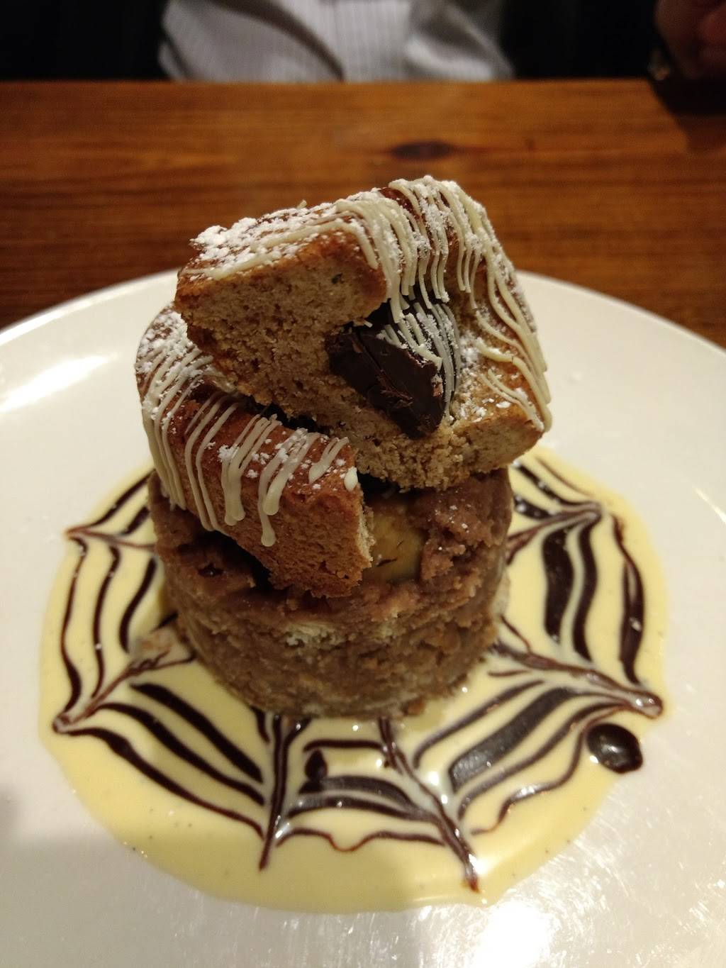 J Betskis | restaurant | 10 W Franklin St #120, Raleigh, NC 27604, USA | 9198337999 OR +1 919-833-7999