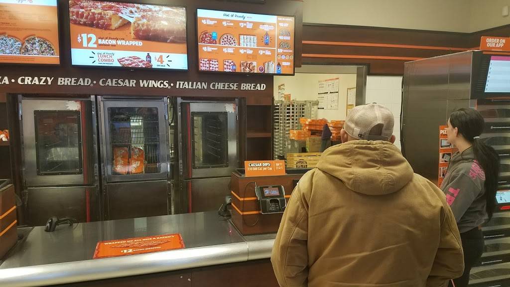 Little Caesars Pizza | meal takeaway | 1515 S Byrne Rd, Toledo, OH 43614, USA | 4193855354 OR +1 419-385-5354