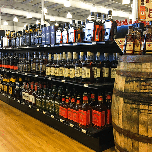 Davis Wine & Spirits | meal takeaway | 1046 Olive Dr, Davis, CA 95616, USA | 5307503200 OR +1 530-750-3200